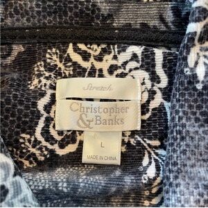 Christopher & Banks Large
Black and White Floral Jacket
Boho Chic Unique GUC